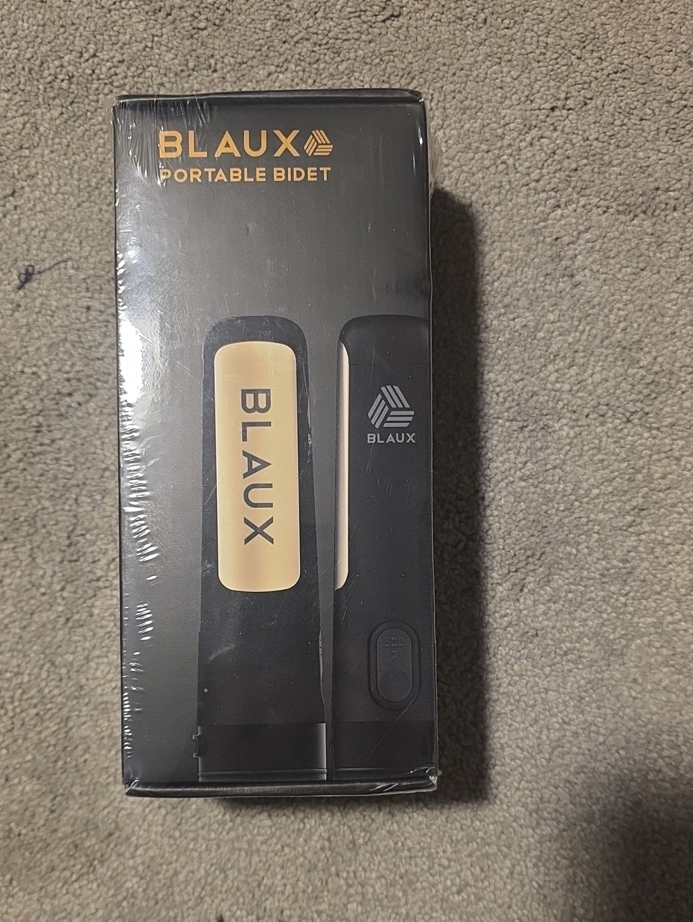BLAUX Portable Bidet - Black with Gold Accents